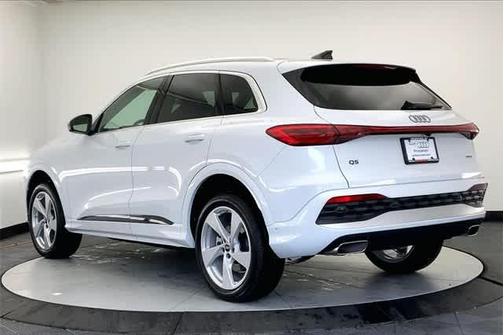 2025 Audi Q5 2.0T quattro Premium