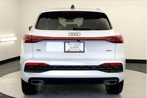 2025 Audi Q5 2.0T quattro Premium