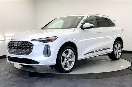 2025 Audi Q5 2.0T quattro Premium