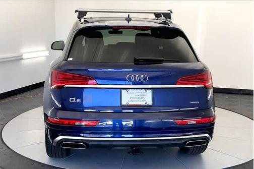 2022 Audi Q5 45 S line quattro Premium