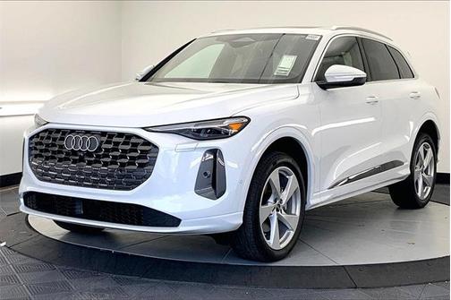2025 Audi Q5 2.0T quattro Premium