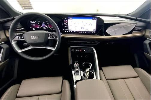 2025 Audi Q5 2.0T quattro Premium