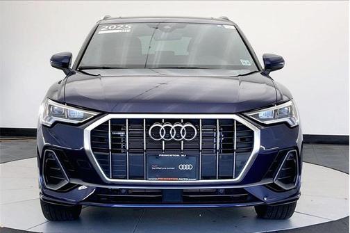 2025 Audi Q3 Premium 45 TFSI S line quattro Tiptronic