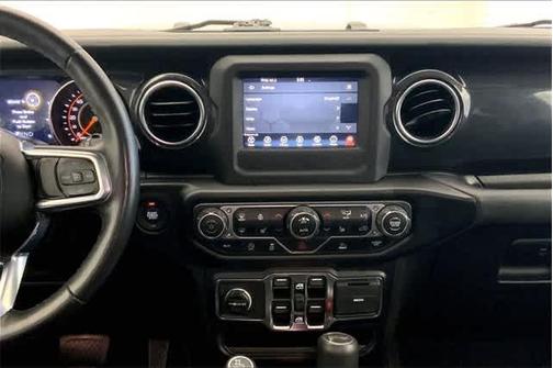 2021 Jeep Wrangler Unlimited Sahara Altitude