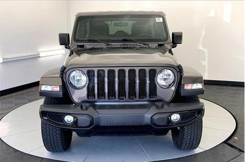 2021 Jeep Wrangler Unlimited Sahara Altitude