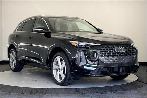 2025 Audi Q5 2.0T quattro Premium