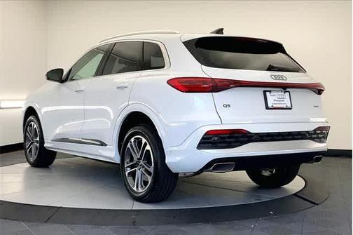 2025 Audi Q5 2.0T quattro Premium