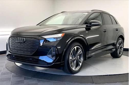 2025 Audi Q4 e-tron 55 quattro Premium