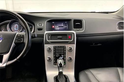 2018 Volvo S60 Inscription T5