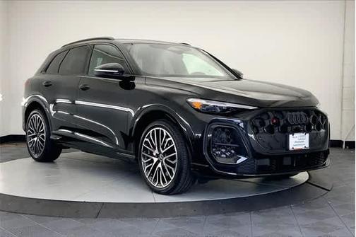 2025 Audi SQ5 3.0T quattro Premium