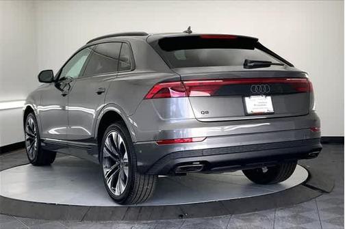 2025 Audi Q8 55 Premium