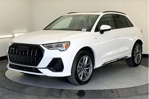 2025 Audi Q3 45 S line Premium