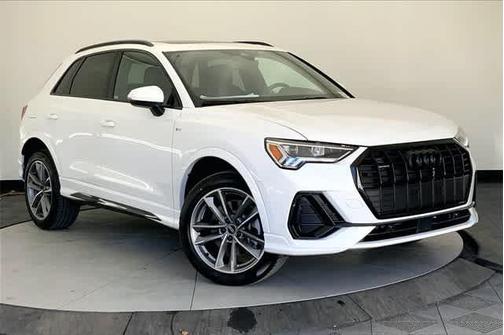 2025 Audi Q3 45 S line Premium
