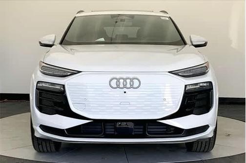 2025 Audi Q6 e-tron Premium