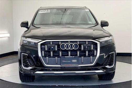 2025 Audi Q7 Premium Plus 55 TFSI quattro Tiptronic