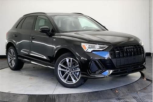 2025 Audi Q3 45 S line Premium
