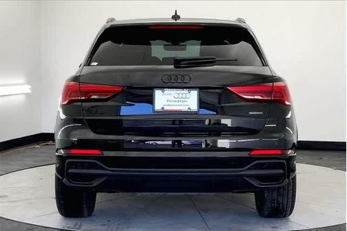 2025 Audi Q3 45 S line Premium