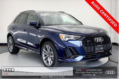 2025 Audi Q3 Premium 45 TFSI S line quattro Tiptronic