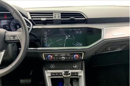 2022 Audi Q3 45 S line Premium