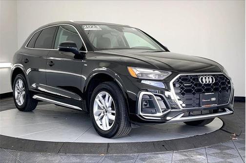 2023 Audi Q5 Premium 45 TFSI S line quattro