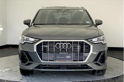 2024 Audi Q3 45 S line Premium