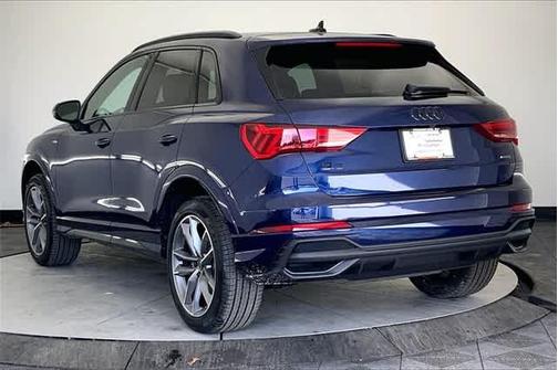 2025 Audi Q3 45 S line Premium