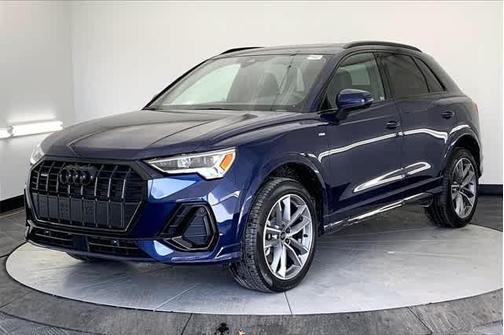 2025 Audi Q3 45 S line Premium
