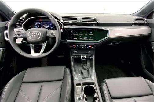 2025 Audi Q3 45 S line Premium
