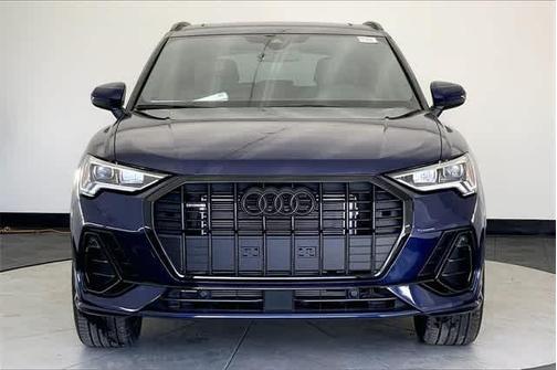 2025 Audi Q3 45 S line Premium
