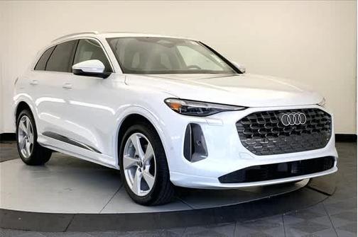 2025 Audi Q5 2.0T quattro Premium