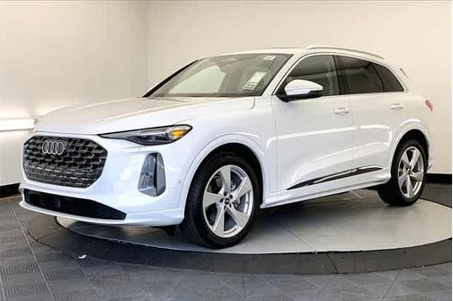 2025 Audi Q5 2.0T quattro Premium