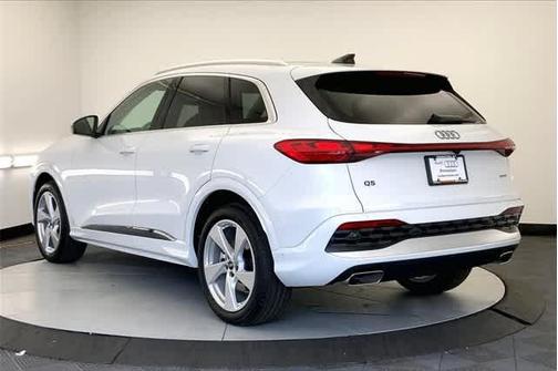 2025 Audi Q5 2.0T quattro Premium