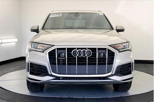 2023 Audi Q7 Premium 45 TFSI quattro Tiptronic