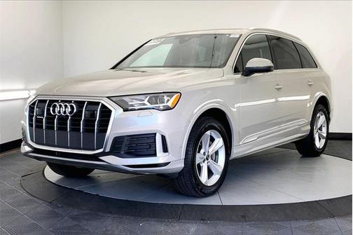 2023 Audi Q7 Premium 45 TFSI quattro Tiptronic