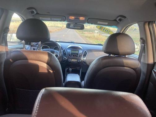 2012 Hyundai TUCSON Limited