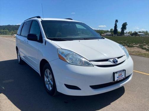 2006 Toyota Sienna LE