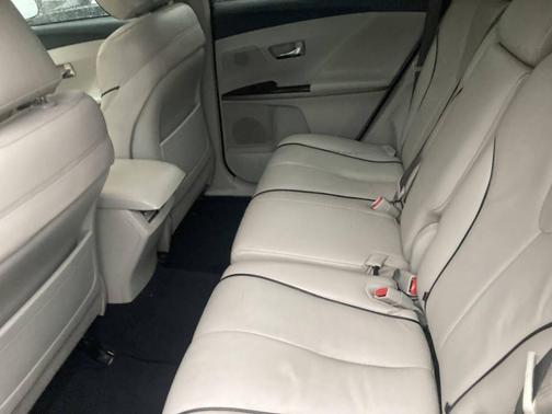 2010 Toyota Venza Base