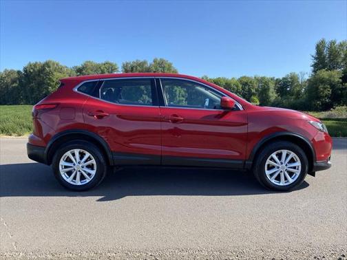 2017 Nissan Rogue Sport S