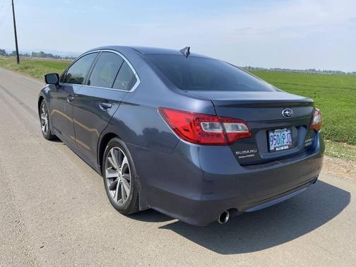 2017 Subaru Legacy Limited