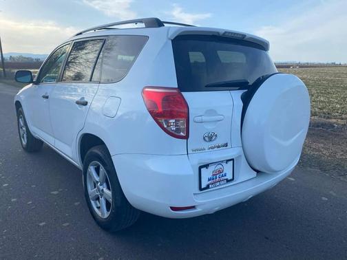 2011 Toyota RAV4 Base