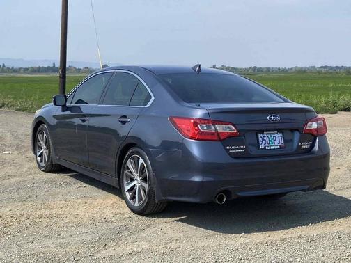 2015 Subaru Legacy Premium