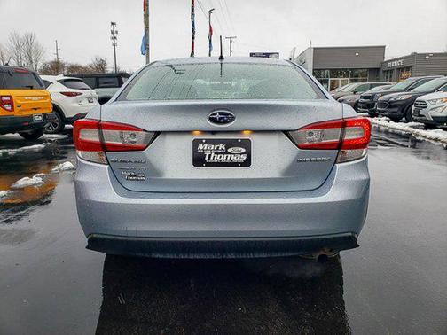 2018 Subaru Impreza 2.0i