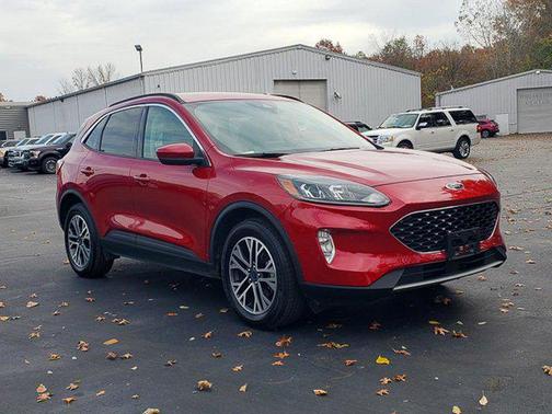 2020 Ford Escape SEL