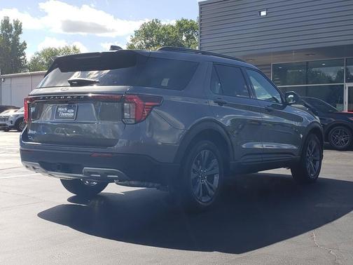 Carbonized Gray Metallic 2027 Ford Explorer Active