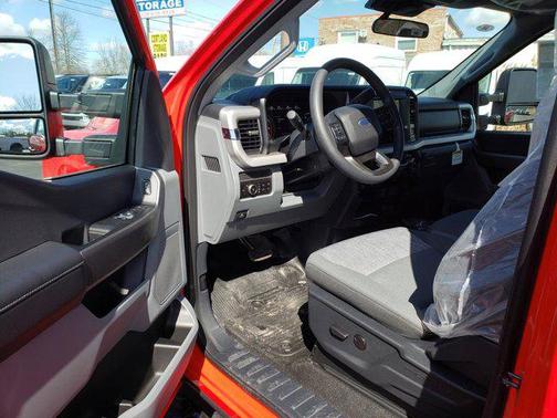 Pq Race Red 2026 Ford F-350 XLT
