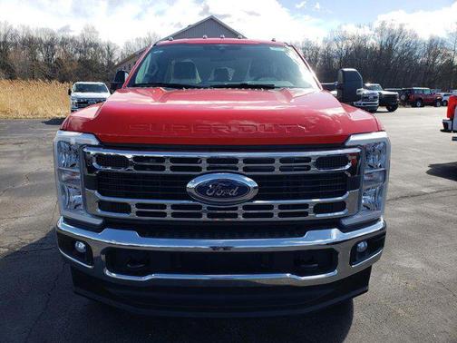 Pq Race Red 2026 Ford F-350 XLT