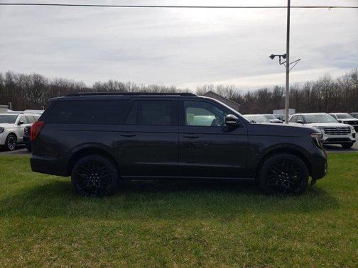 Dark Matter Gray Metallic 2026 Ford Expedition Max Platinum