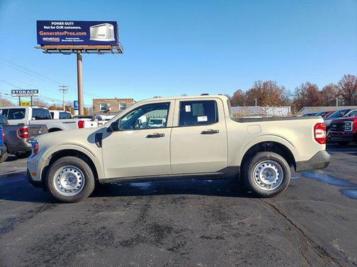 2025 Ford Maverick XL