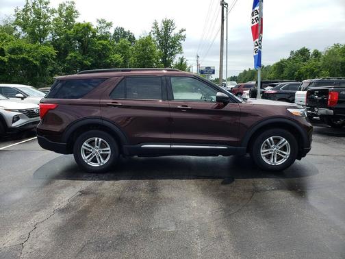 Brown 2020 Ford Explorer XLT