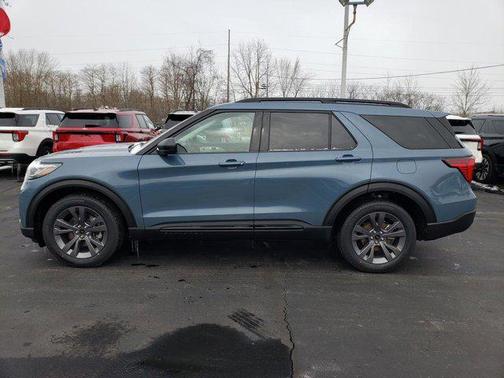 2026 Ford Explorer Active w/200A Pkg